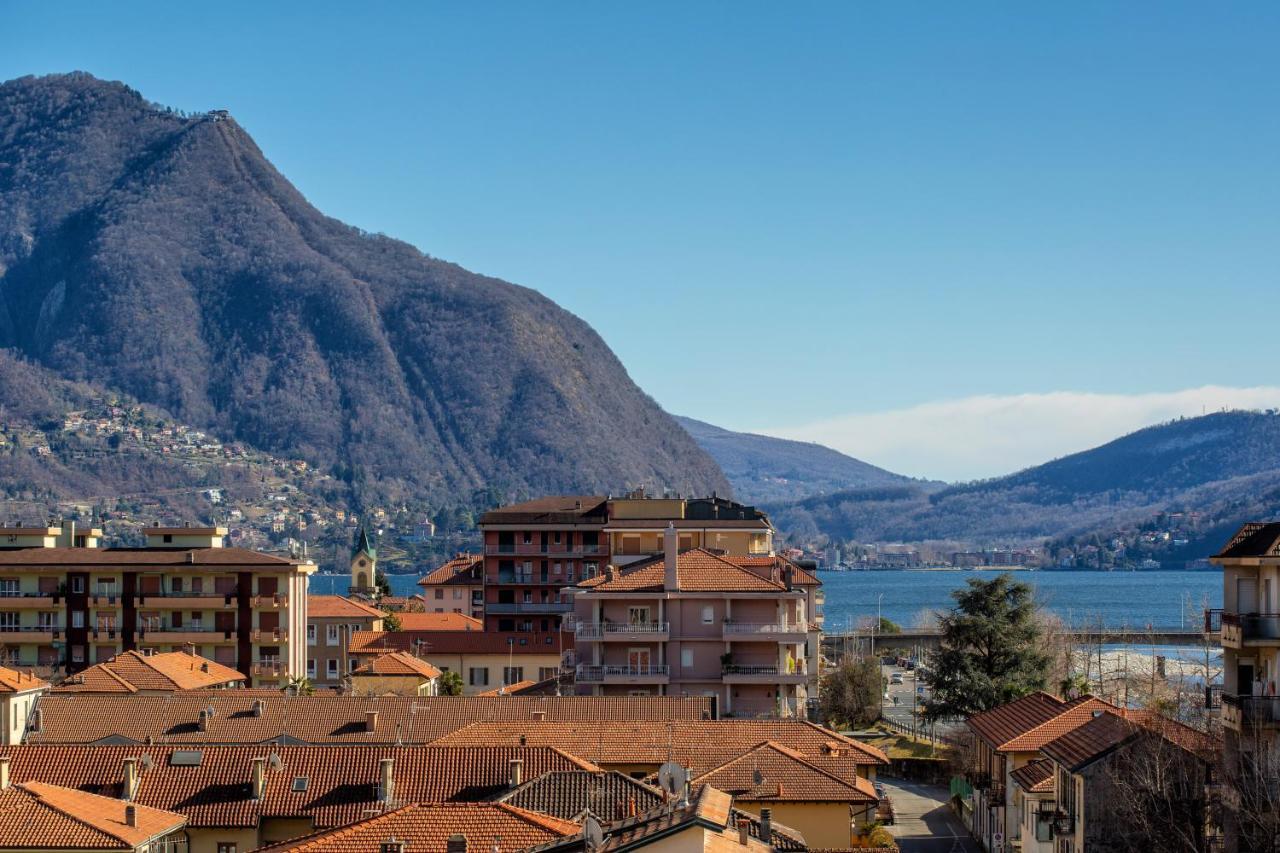 Casa Vacanze Heidi Vista Lago Verbania Buitenkant foto